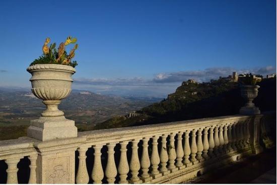 Appartamento Primo Piano Enna Esterno foto